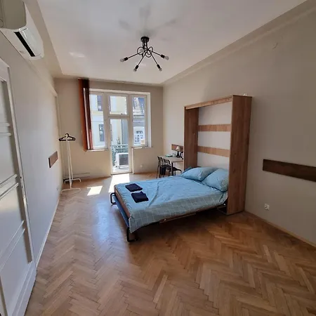 Fantastic-inn - Kr6 Krakov